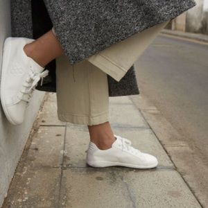 Vivo Court Shoes Size 9.5 or 41 Barefoot Friendly